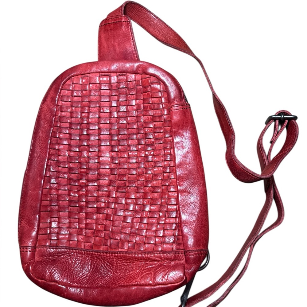 Vilenca Holland Red Leather Sling Bag